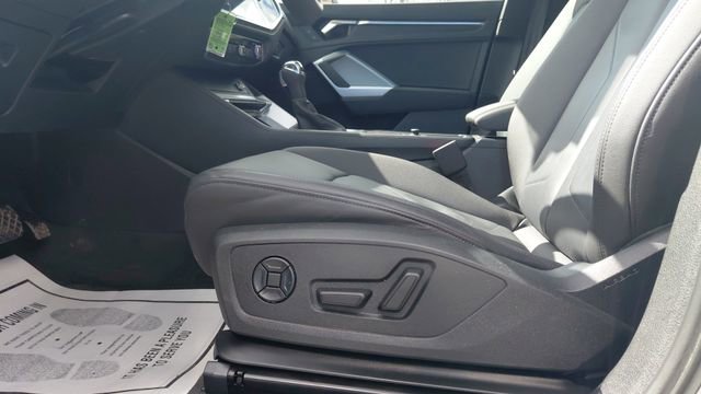 Used 2025 Audi Q3 2.0T Premium AWD/4WD image 13