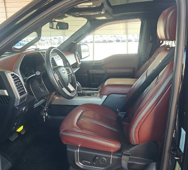 Used 2018 Ford F150 Platinum w/ Equipment Group 701A Luxury AWD/4WD image 5