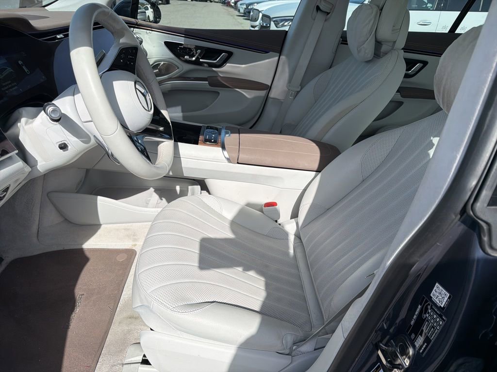 Used 2023 Mercedes-Benz EQS 580 4MATIC Sedan image 8