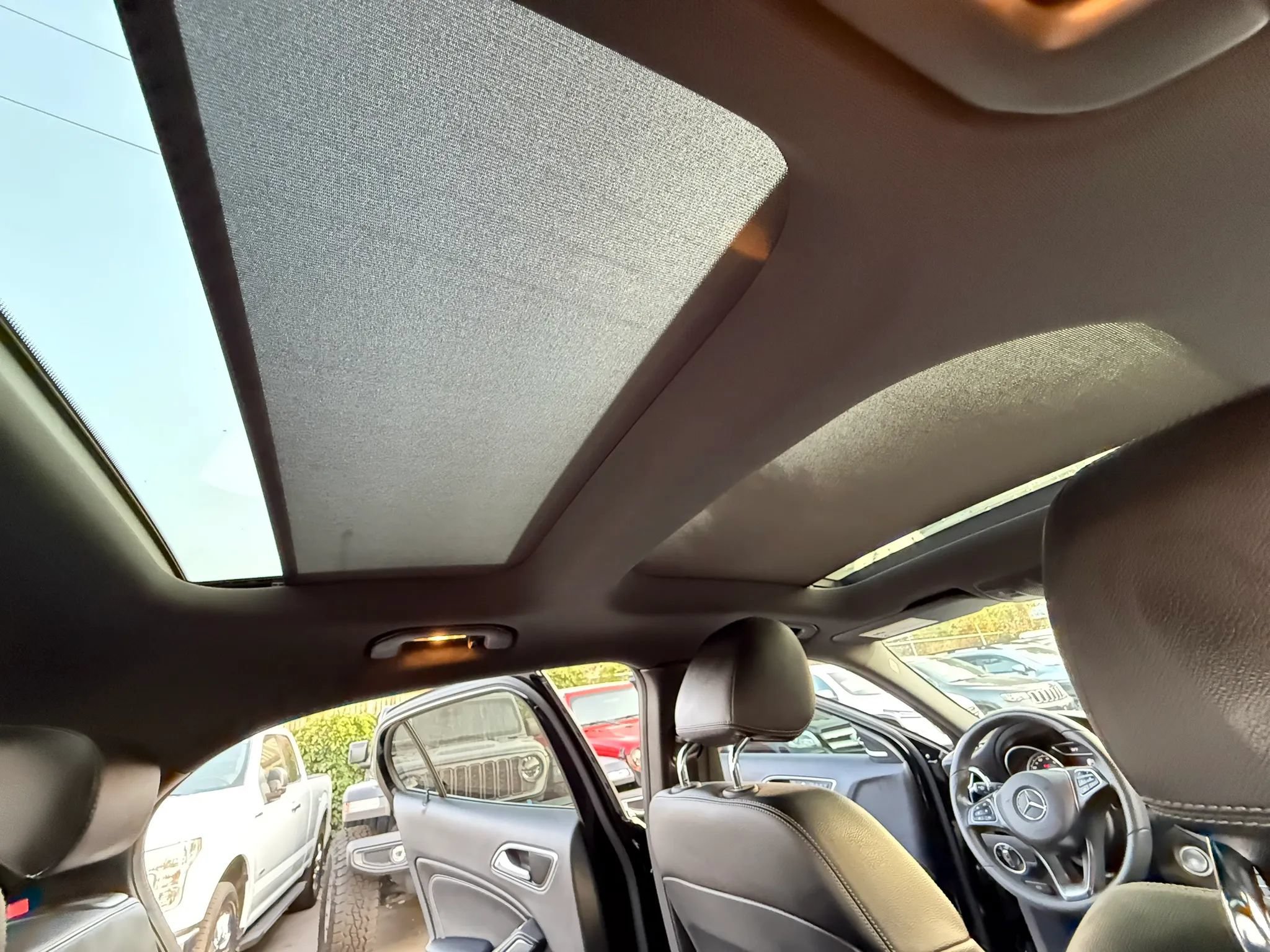 Used 2019 Mercedes-Benz GLA 250 4MATIC image 41