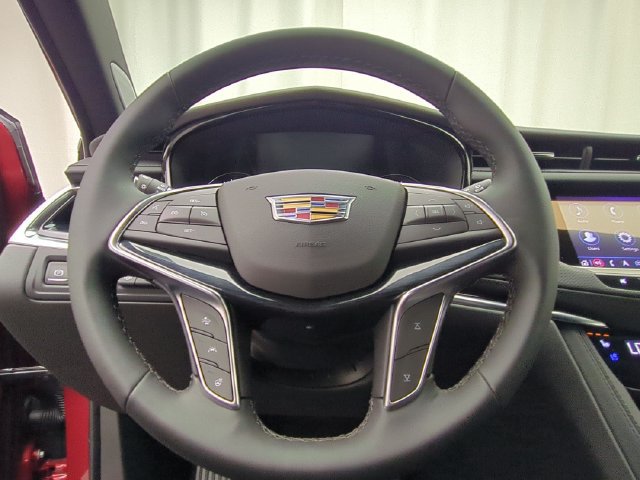 New 2026 Cadillac XT5 Premium Luxury w/ Driver Assist Package AWD/4WD image 10