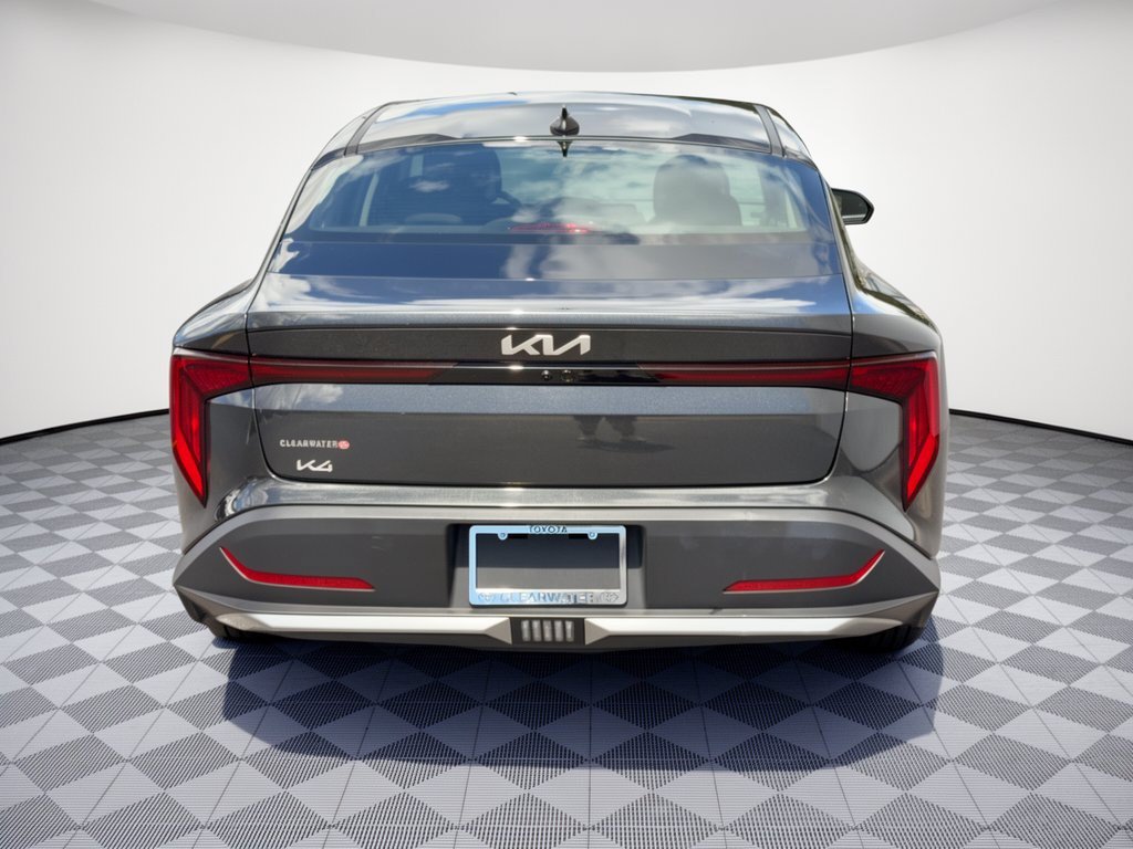 Used 2025 Kia K4 FWD image 11