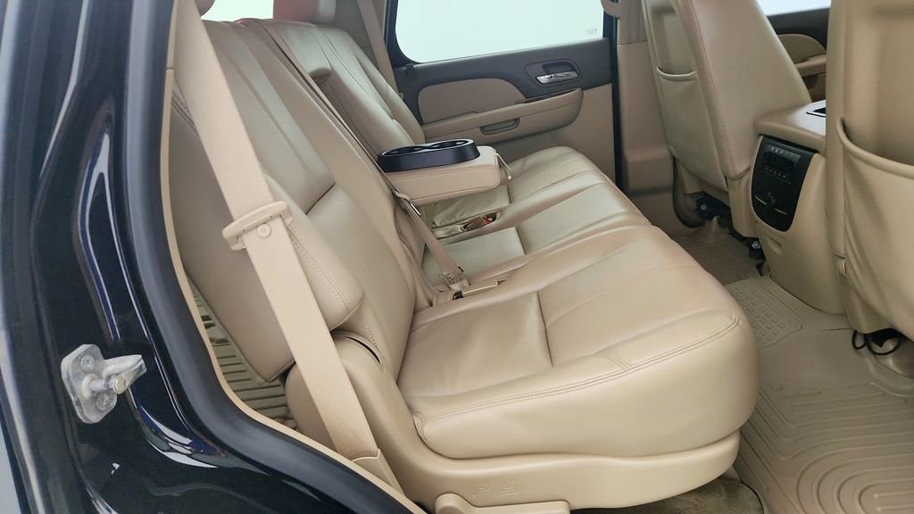 Used 2013 Chevrolet Tahoe LT RWD image 29
