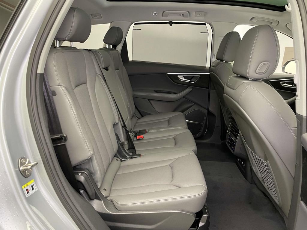 New 2026 Audi Q7 3.0T Premium Plus image 23