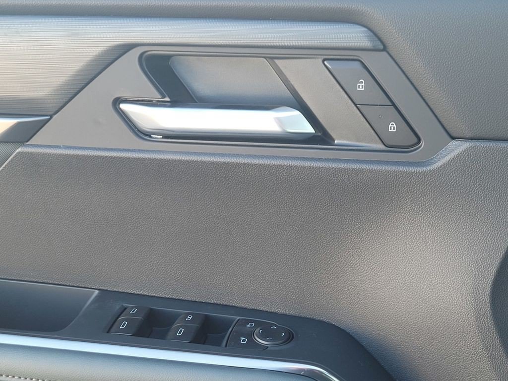 New 2026 GMC Acadia AT4 AWD/4WD image 25