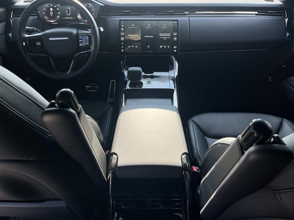 Certified 2026 Land Rover Range Rover Sport Dynamic SE AWD/4WD image 9