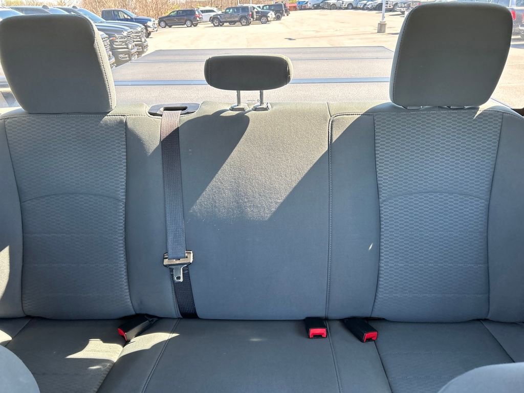 Used 2015 RAM 2500 Tradesman w/ Chrome Appearance Group image 14