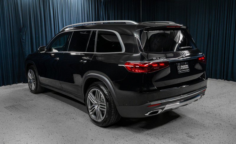 New 2026 Mercedes-Benz GLS 450 4MATIC image 10
