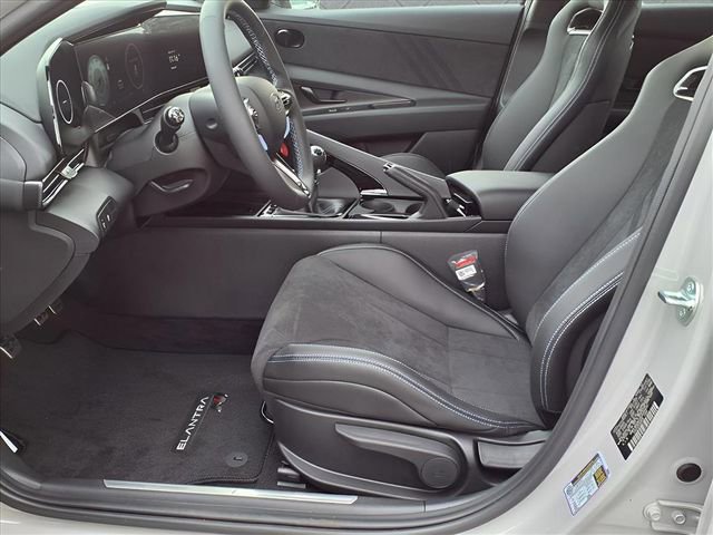 New 2025 Hyundai Elantra N image 16