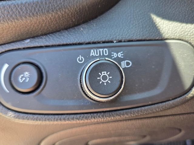 Used 2017 Chevrolet Trax LS image 30