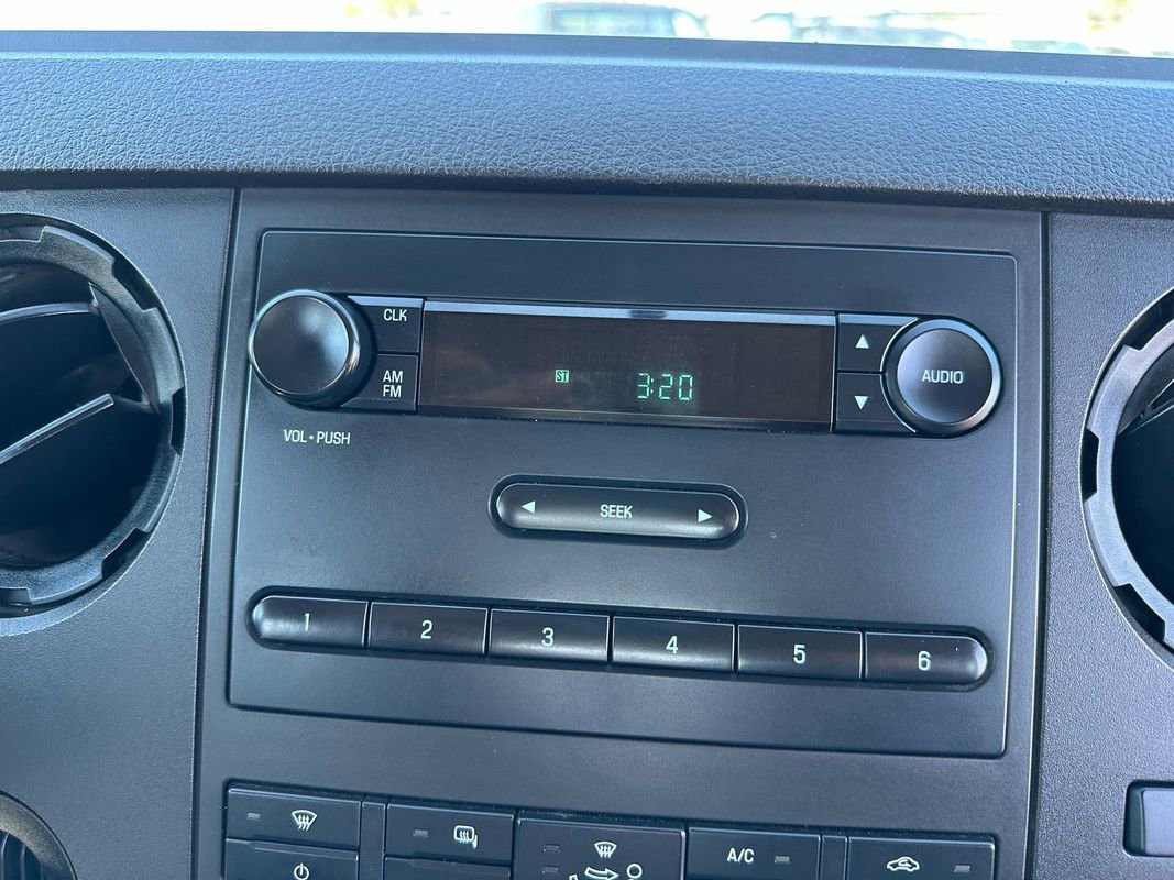 Used 2015 Ford F550 4x4 Crew Cab Super Duty w/ Power Equipment Group image 19