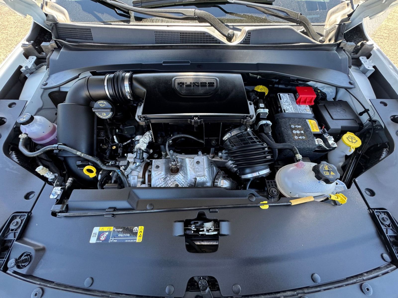 Used 2025 Jeep Compass Trailhawk image 31