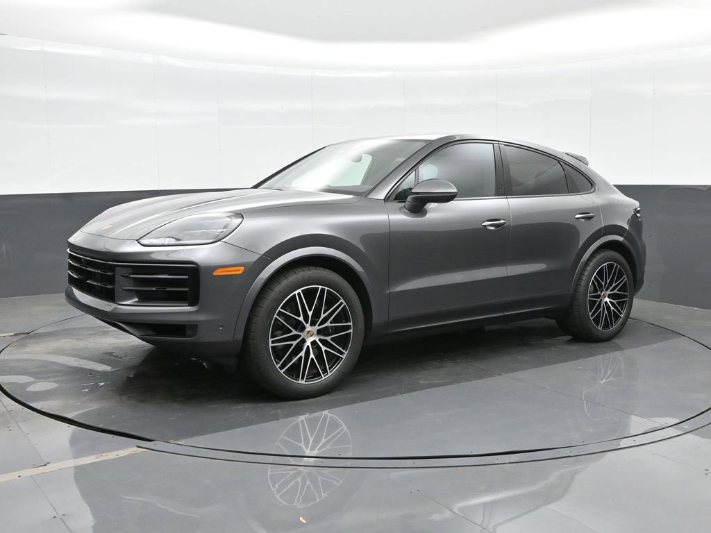 Certified 2025 Porsche Cayenne Coupe image 1