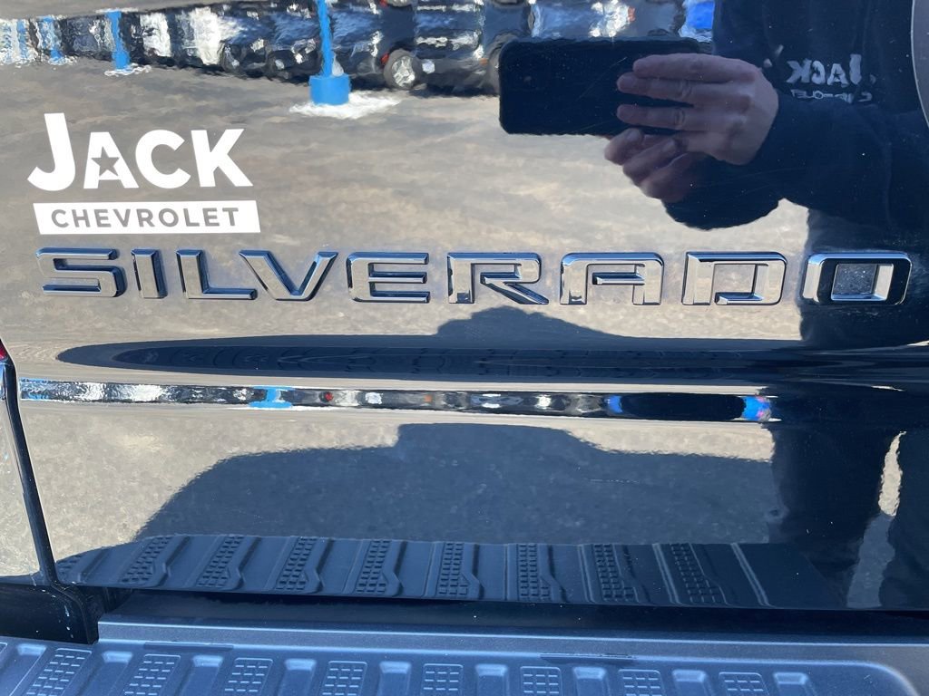 Used 2026 Chevrolet Silverado 1500 Custom w/ Rally Edition image 7