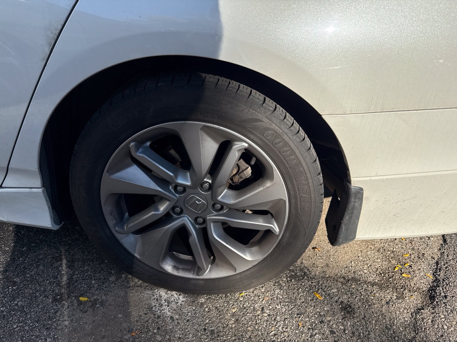 Used 2020 Honda Accord LX image 3