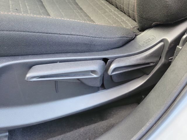 Certified 2025 Honda HR-V Sport image 19