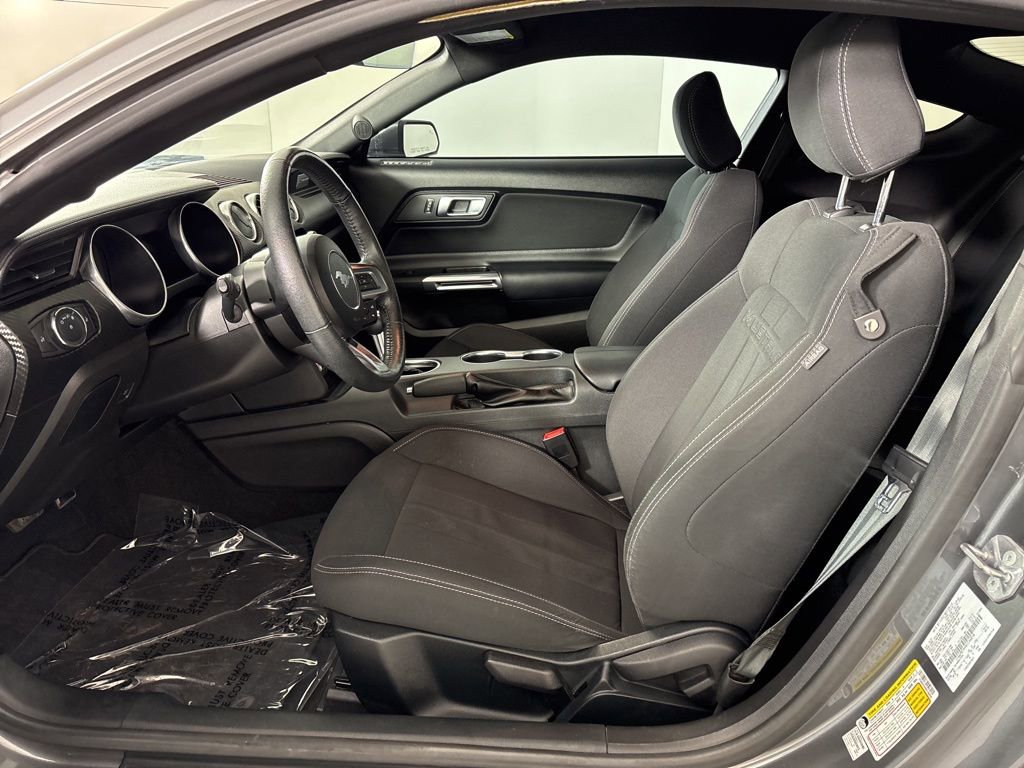 Used 2022 Ford Mustang Coupe image 19