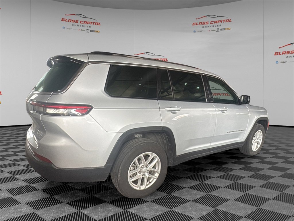 Used 2024 Jeep Grand Cherokee L Laredo image 7