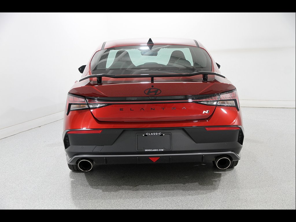 Certified 2025 Hyundai Elantra N FWD image 21