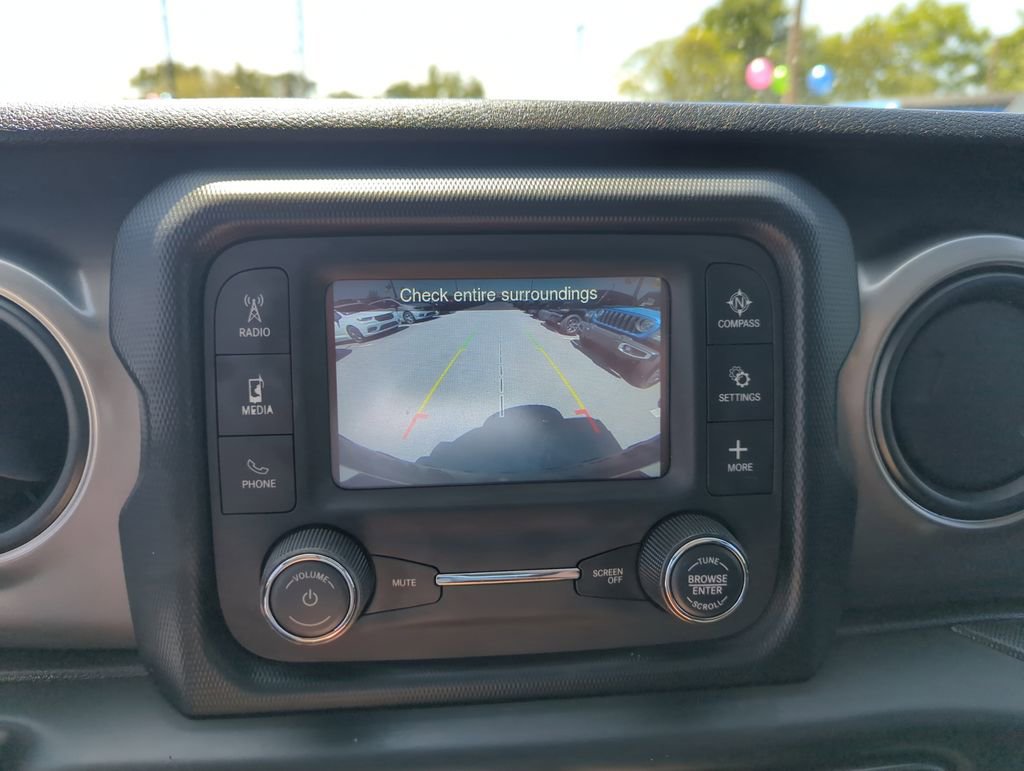Used 2019 Jeep Wrangler Unlimited Sport image 25