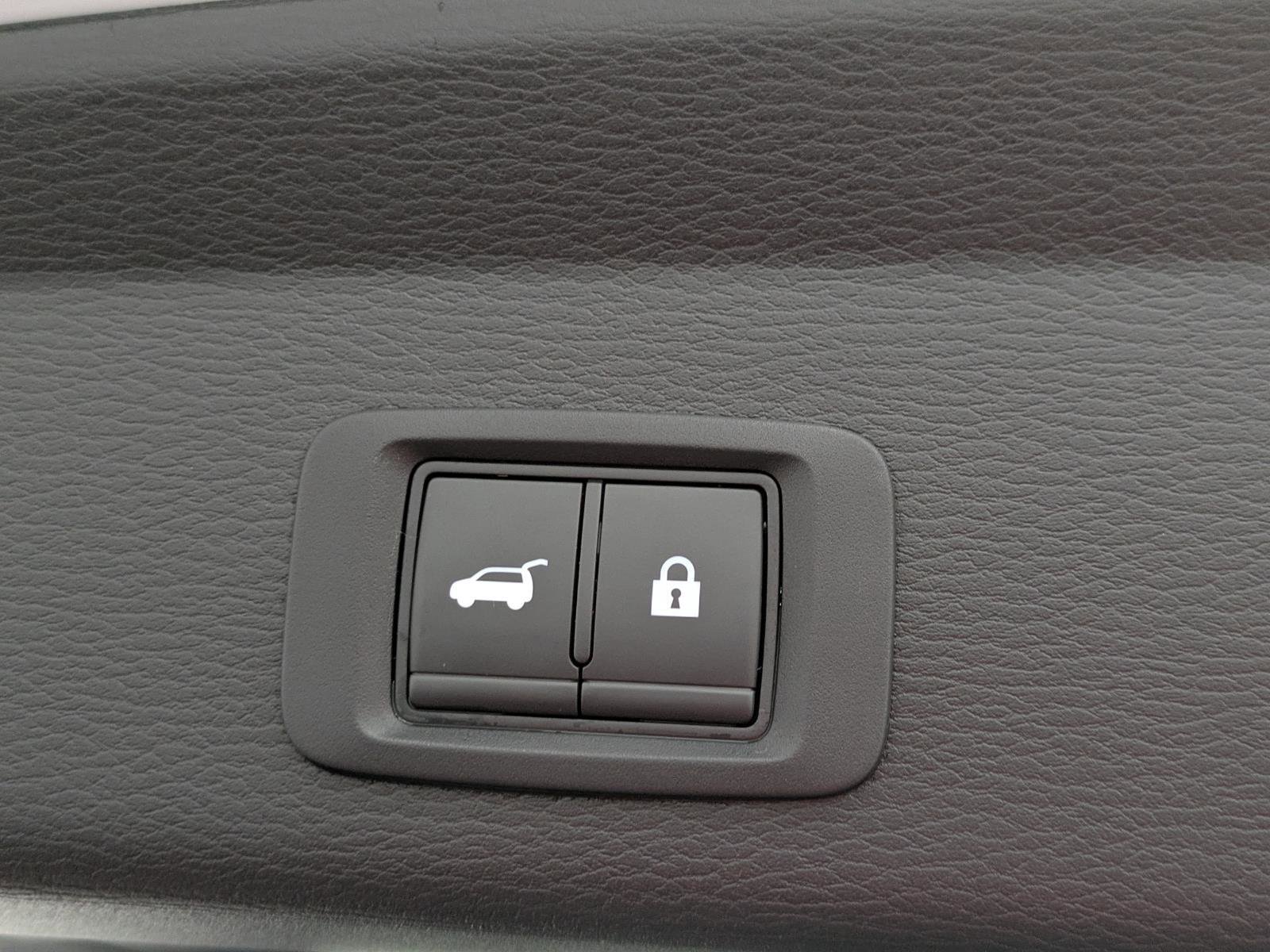 Used 2022 Mitsubishi Outlander SEL image 16