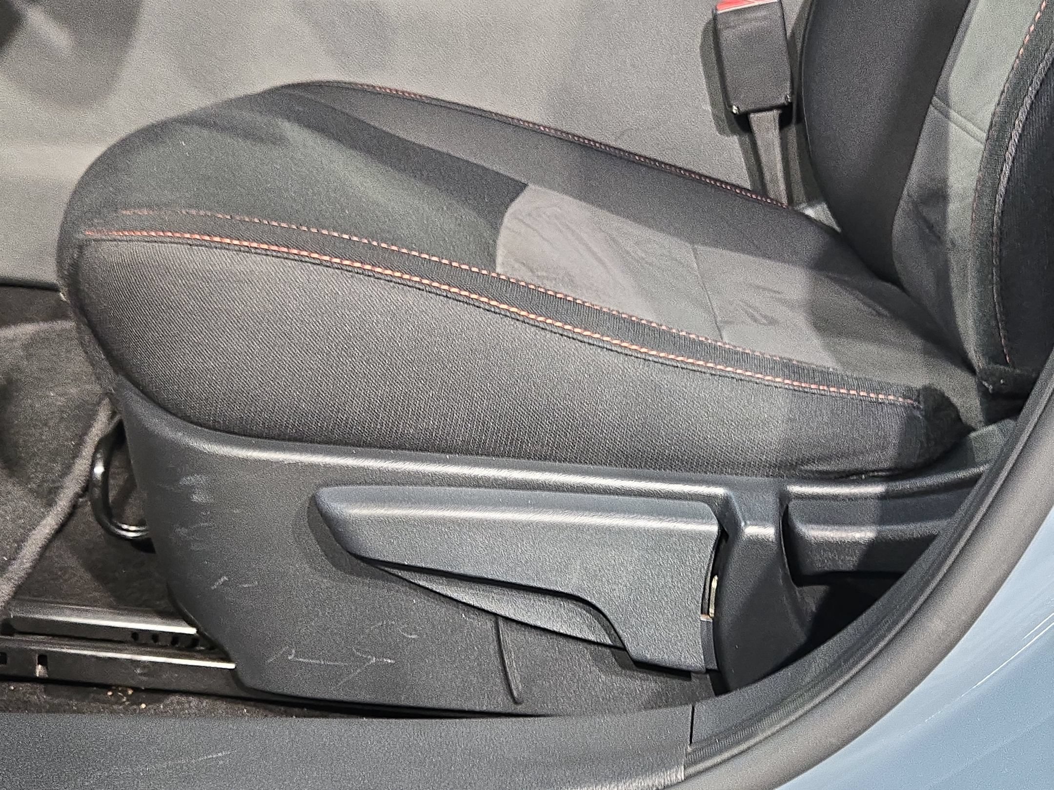 Used 2024 Nissan Sentra SR FWD image 22