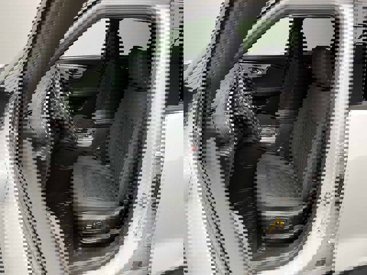 Used 2019 Chevrolet Blazer LT image 8