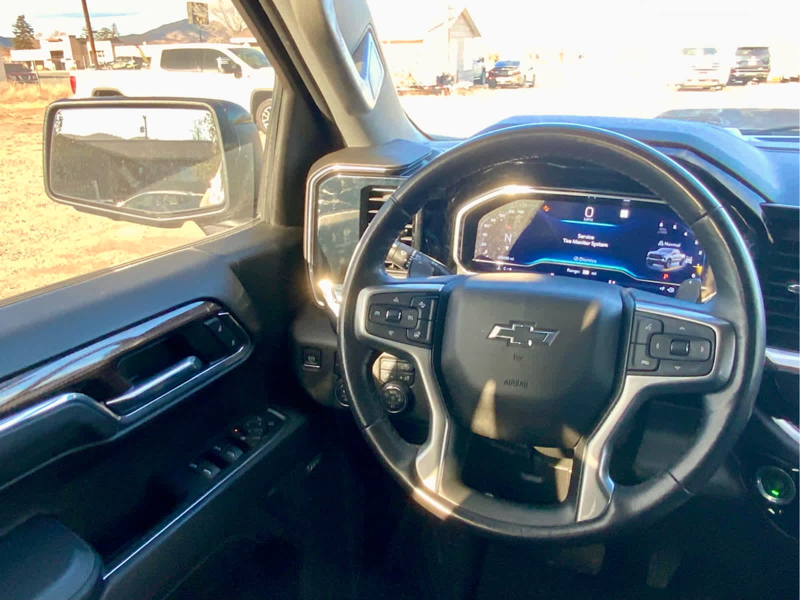 Used 2022 Chevrolet Silverado 1500 LT Trail Boss w/ LT Trail Boss Premium Package image 43