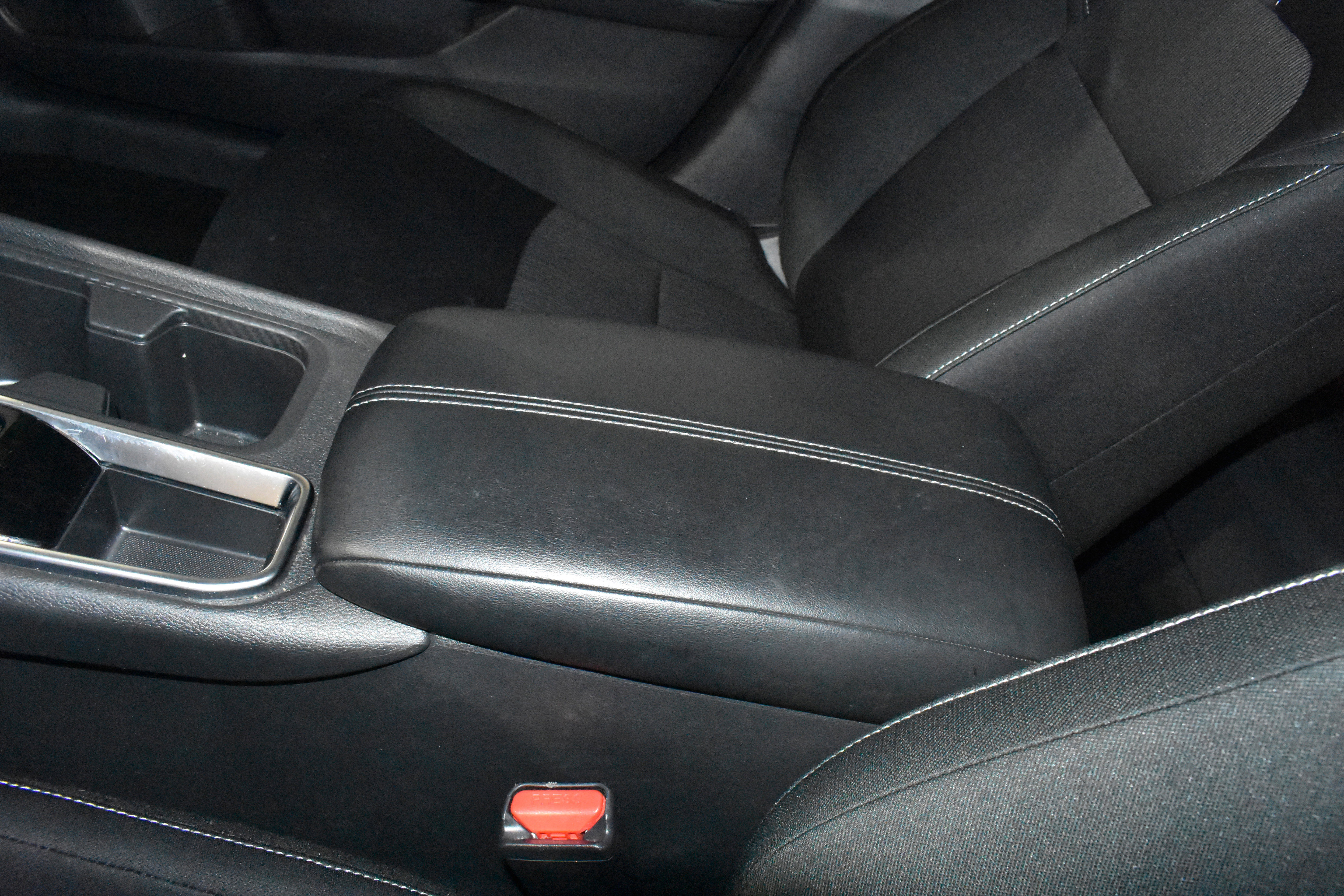 Used 2025 Nissan Sentra SV FWD image 21