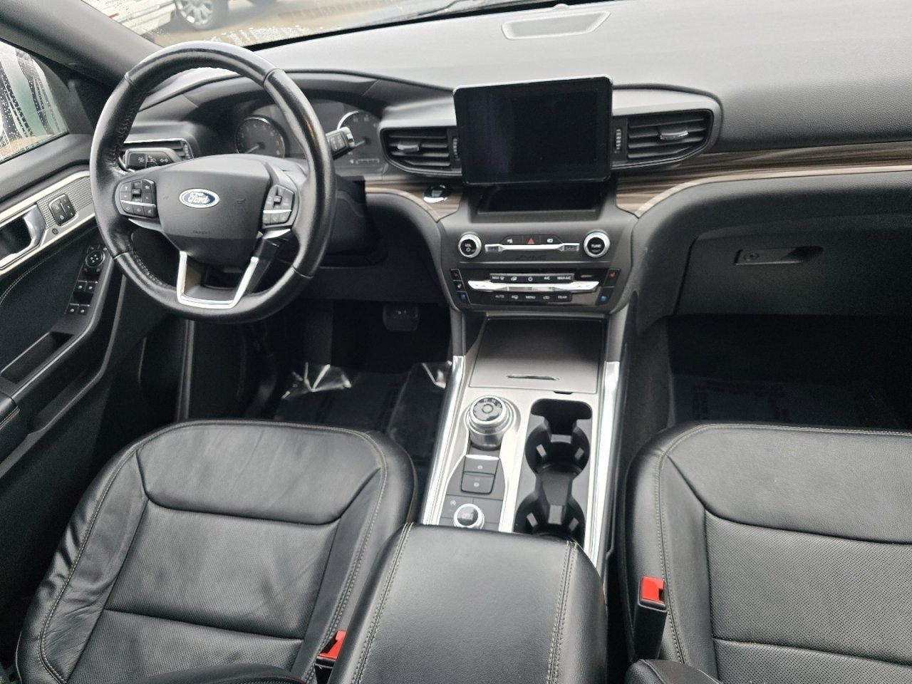 Used 2020 Ford Explorer Limited image 27