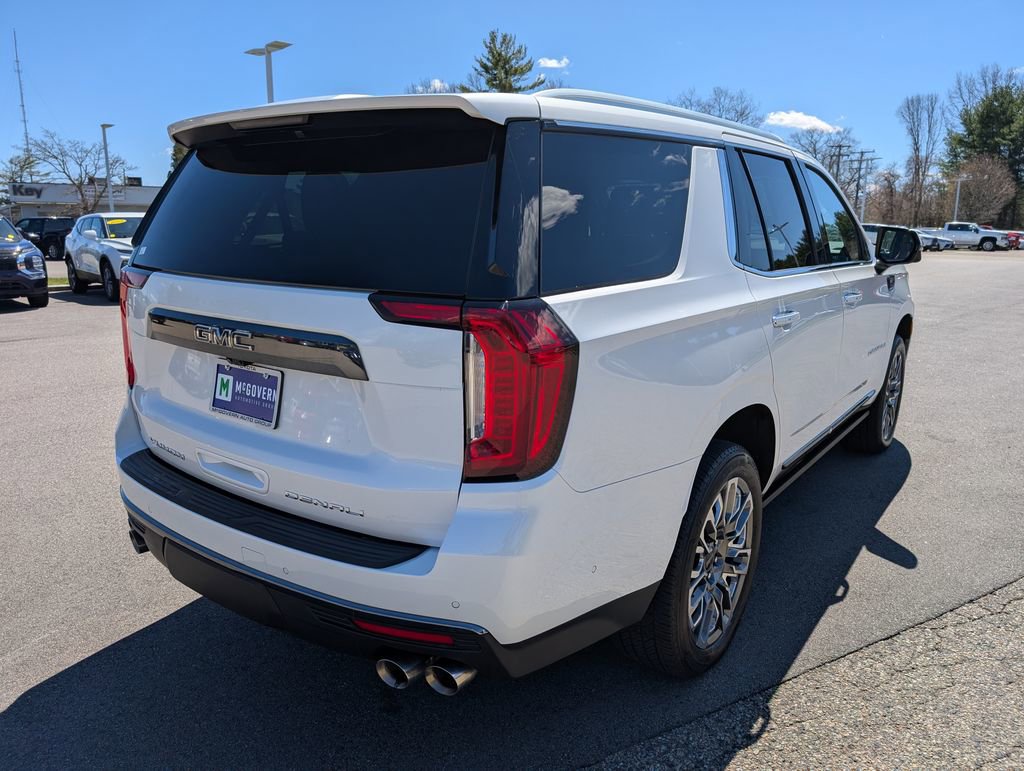 Used 2023 GMC Yukon Denali Ultimate AWD/4WD image 6