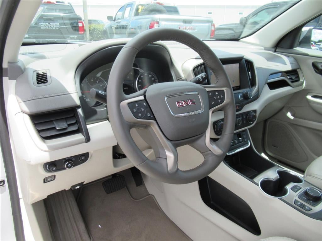 Used 2019 GMC Terrain Denali w/ Advanced Safety Package FWD image 16