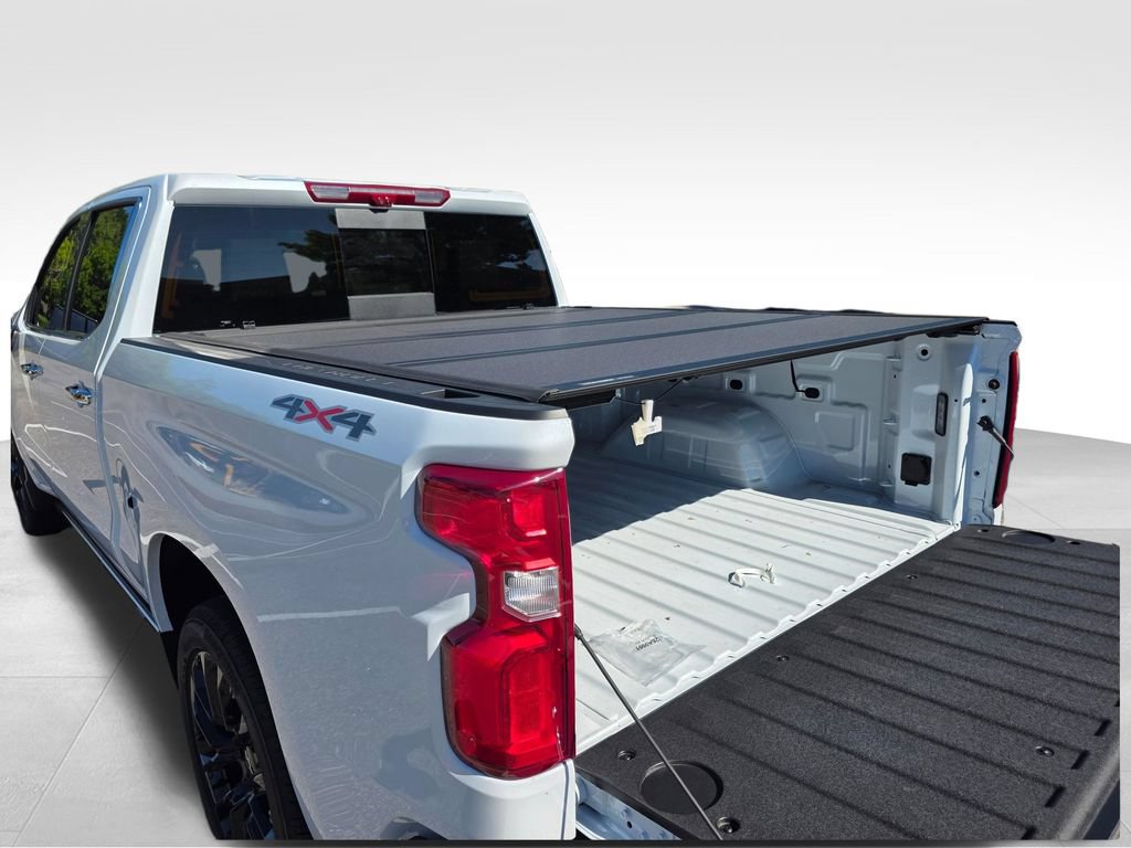 New 2026 Chevrolet Silverado 1500 LTZ w/ LTZ Premium Package AWD/4WD image 25