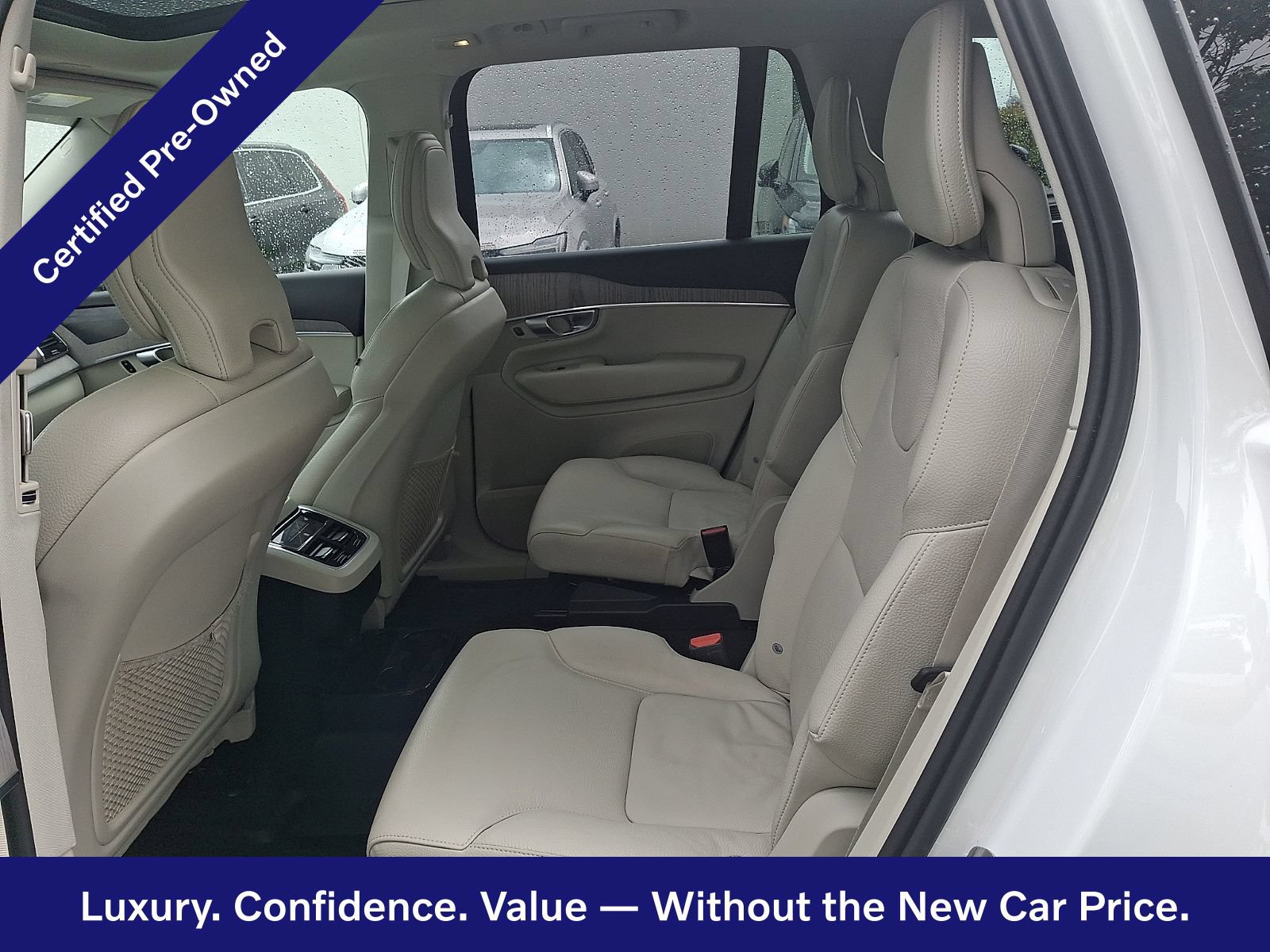 Certified 2024 Volvo XC90 B6 Plus AWD/4WD image 11