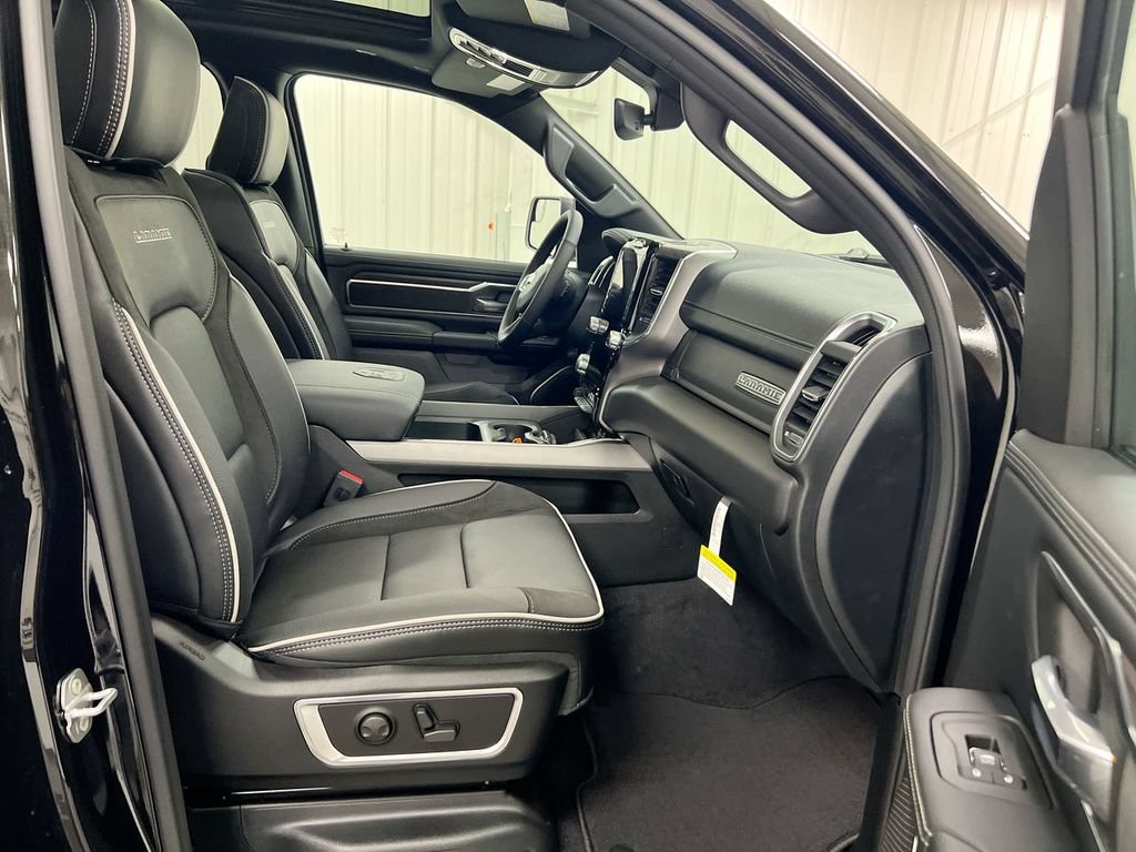 New 2026 RAM 1500 Laramie w/ Laramie Preferred Package AWD/4WD image 23