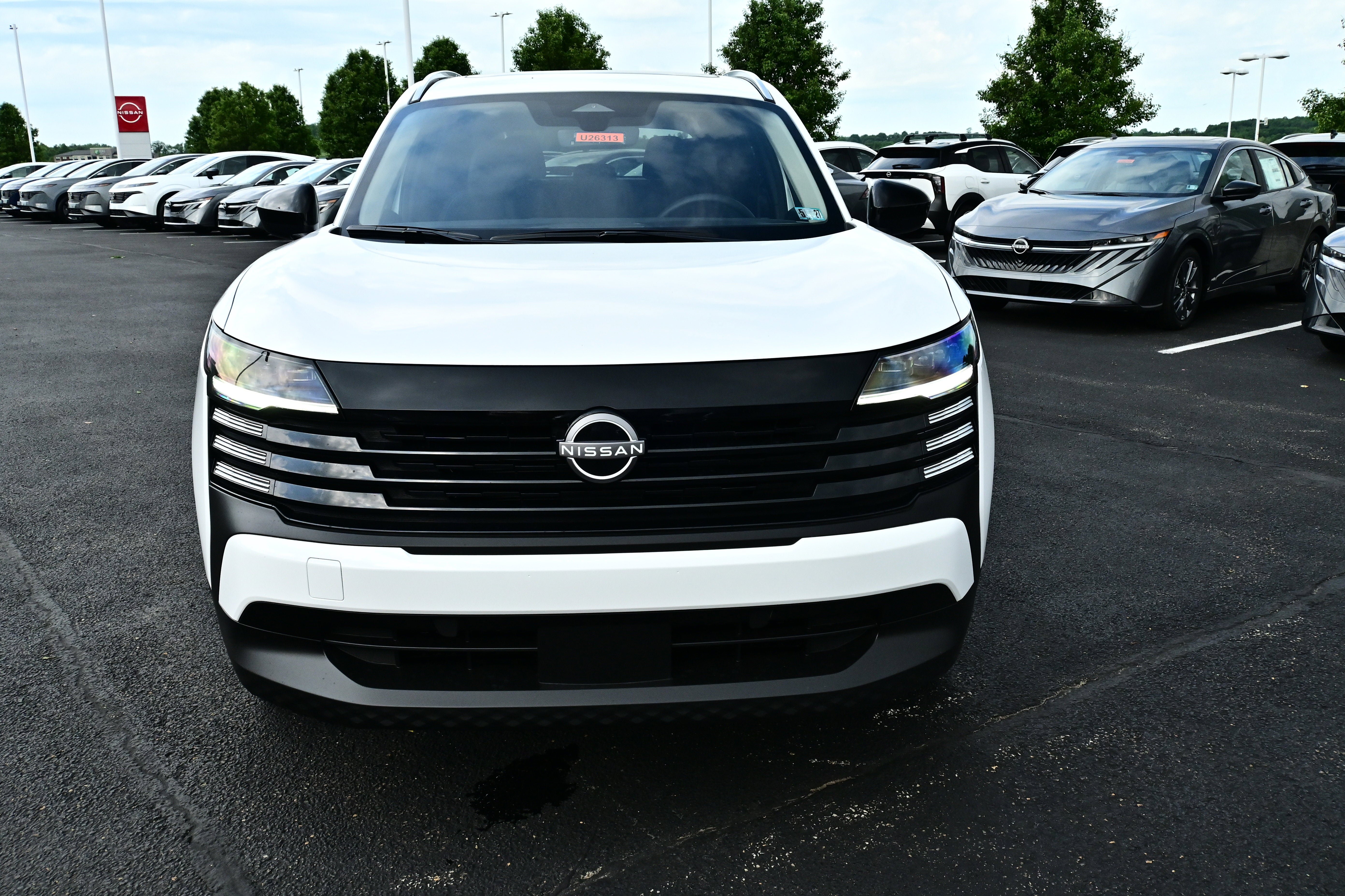 New 2026 Nissan Kicks SV w/ SV Premium Package AWD/4WD image 3