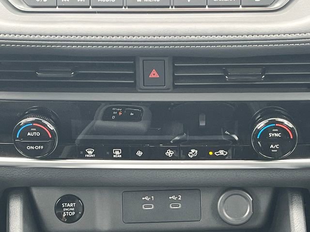 New 2026 Nissan Rogue SV image 25