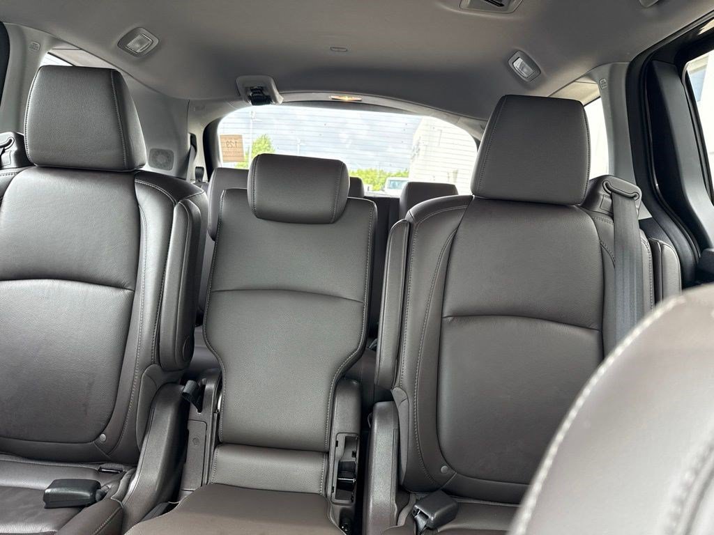 Used 2019 Honda Odyssey Elite image 15