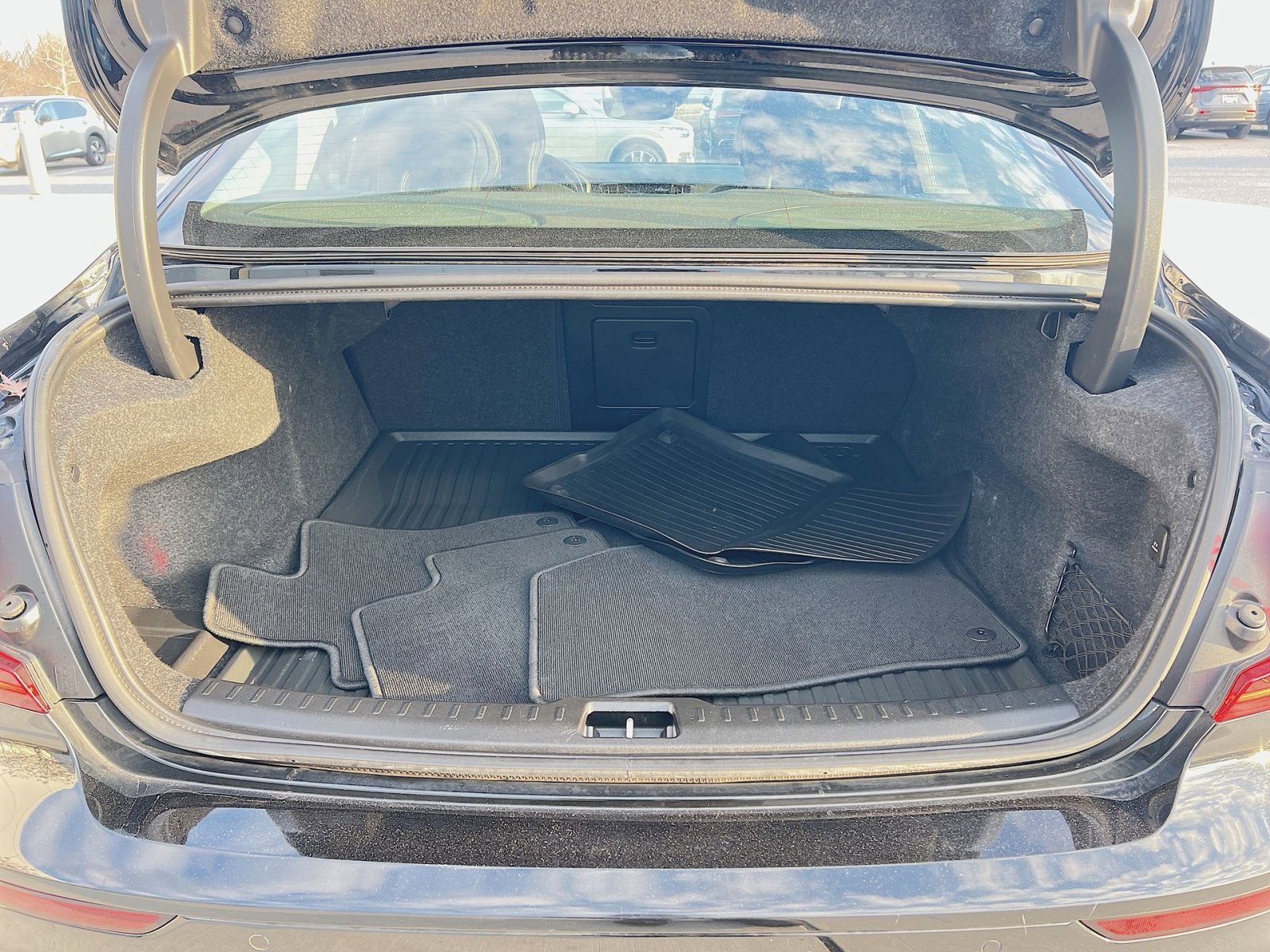 Used 2020 Volvo S60 T6 Momentum w/ Protection Package Premier image 26