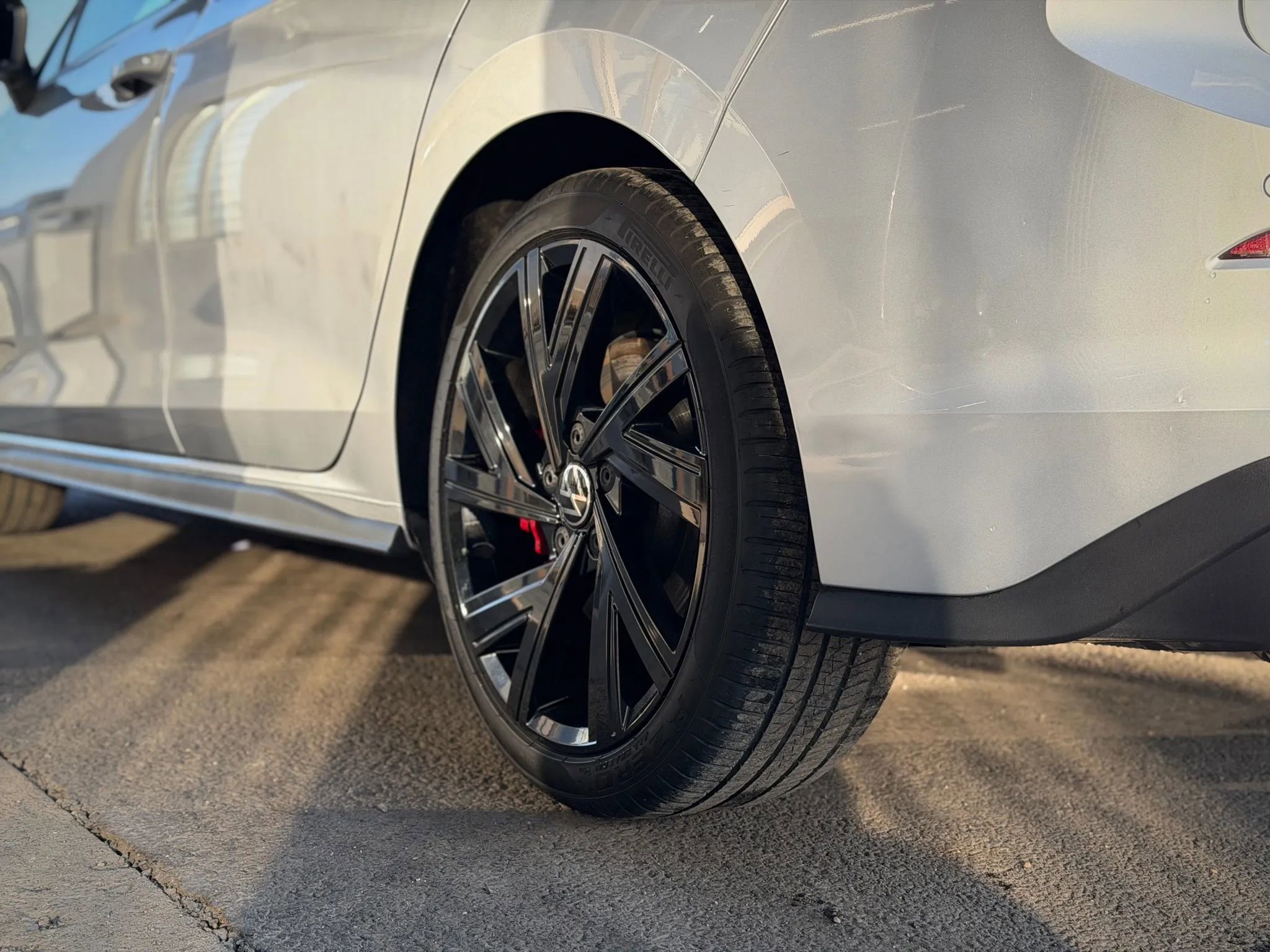 Used 2023 Volkswagen GTI SE w/ Black Wheel Package image 28