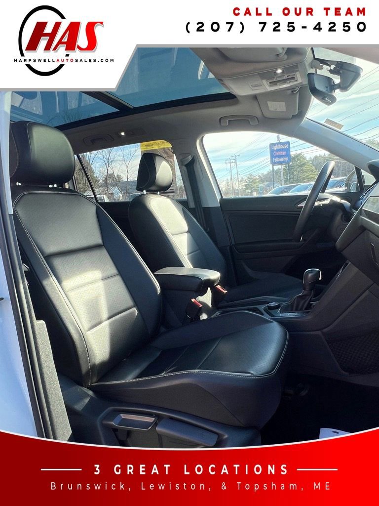 Used 2021 Volkswagen Tiguan SE w/ Panoramic Sunroof Package AWD/4WD image 15