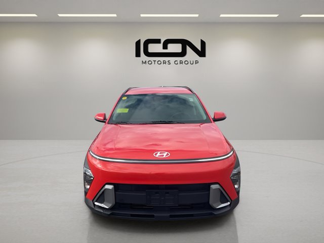 Used 2025 Hyundai Kona SEL AWD/4WD image 6