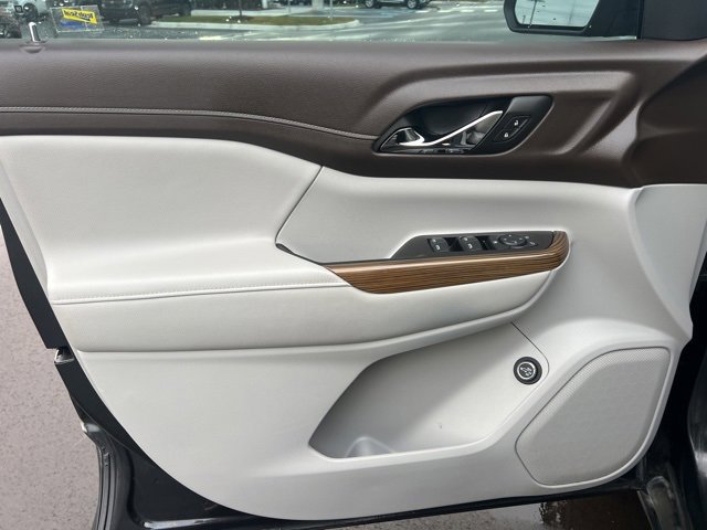 Used 2020 GMC Acadia SLE w/ Driver Convenience Package image 20