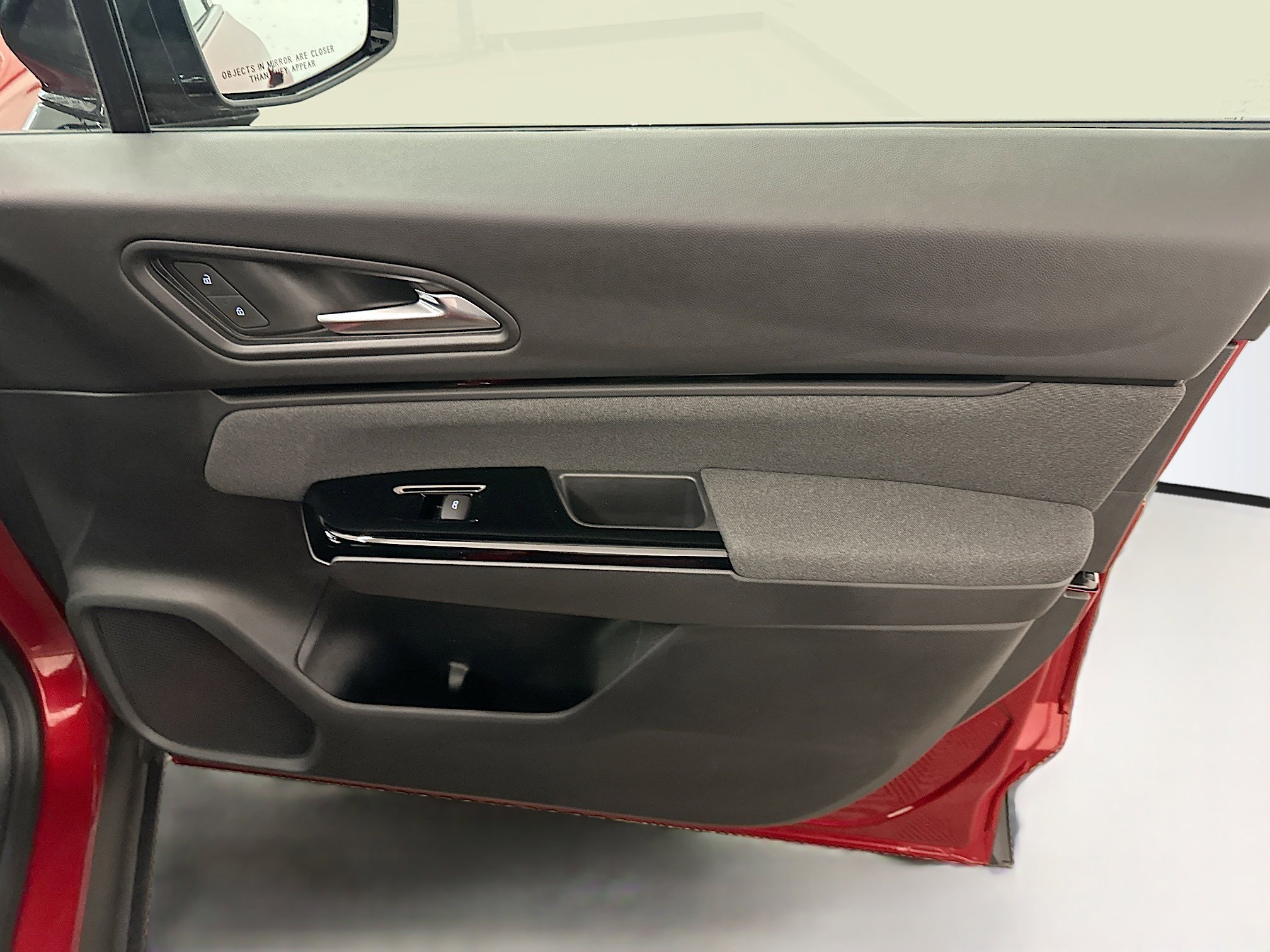 Used 2024 Honda Prologue EX image 32