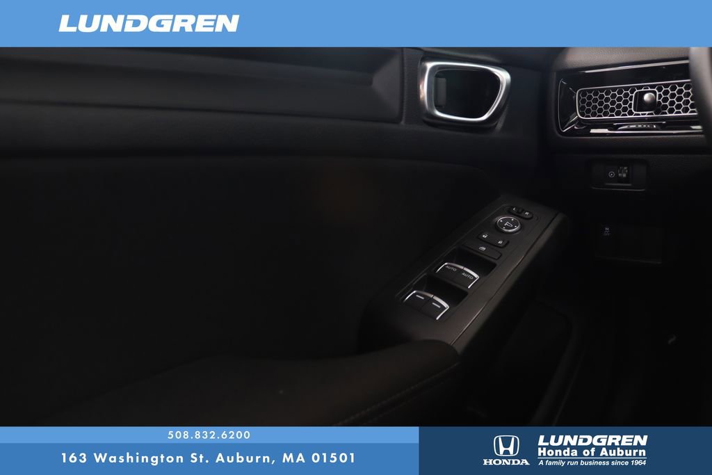 Used 2025 Honda Civic Sport image 27