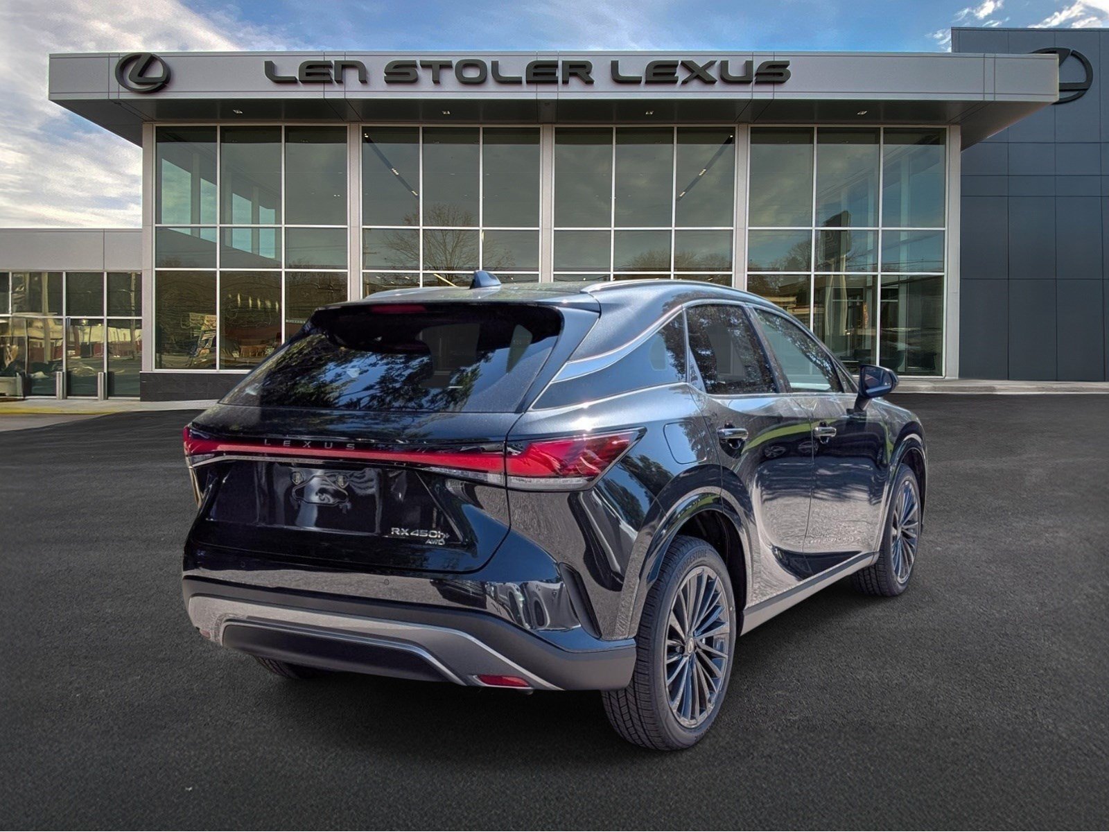 New 2026 Lexus RX 450h AWD w/ Convenience Package image 2