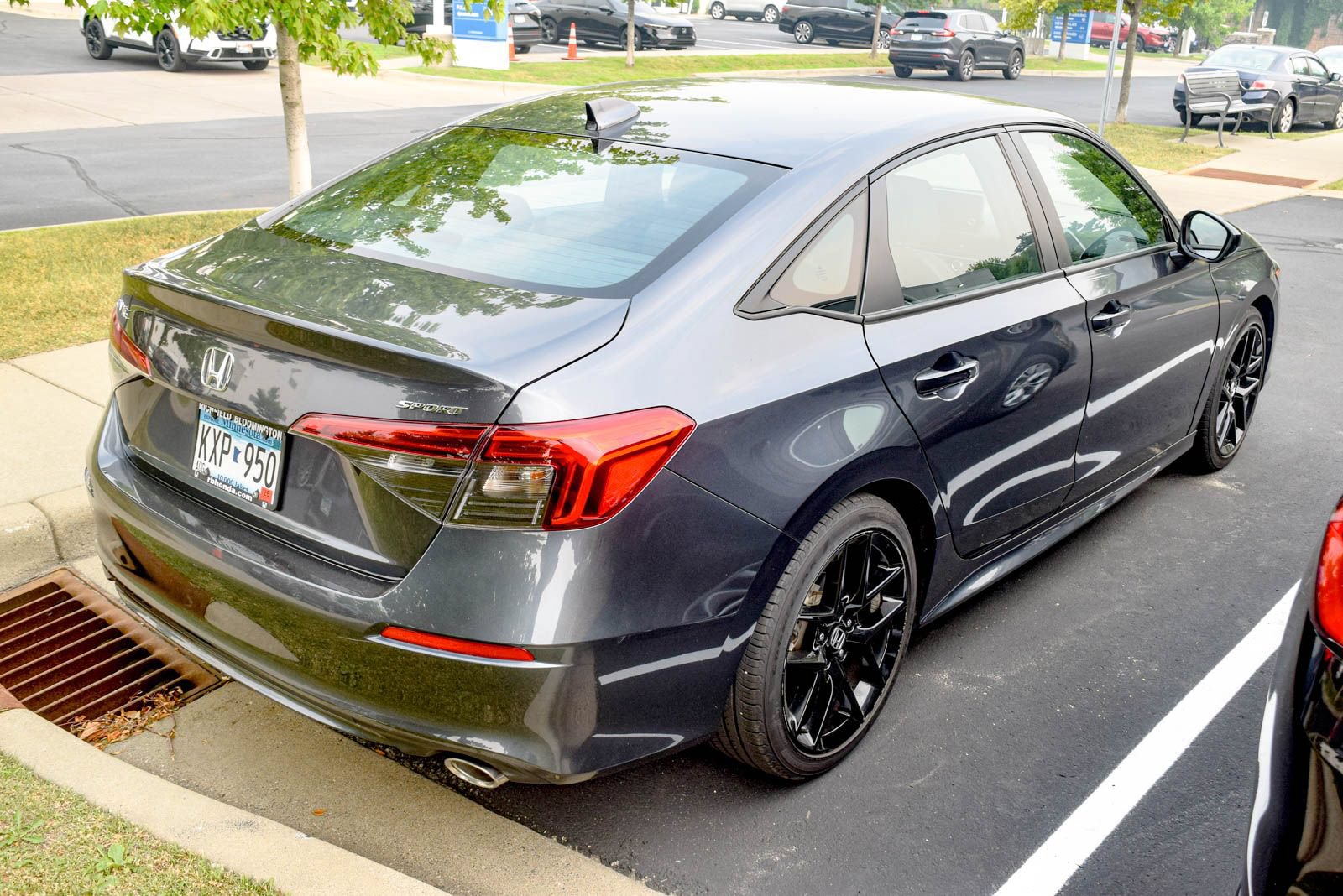 Used 2023 Honda Civic Sport image 16