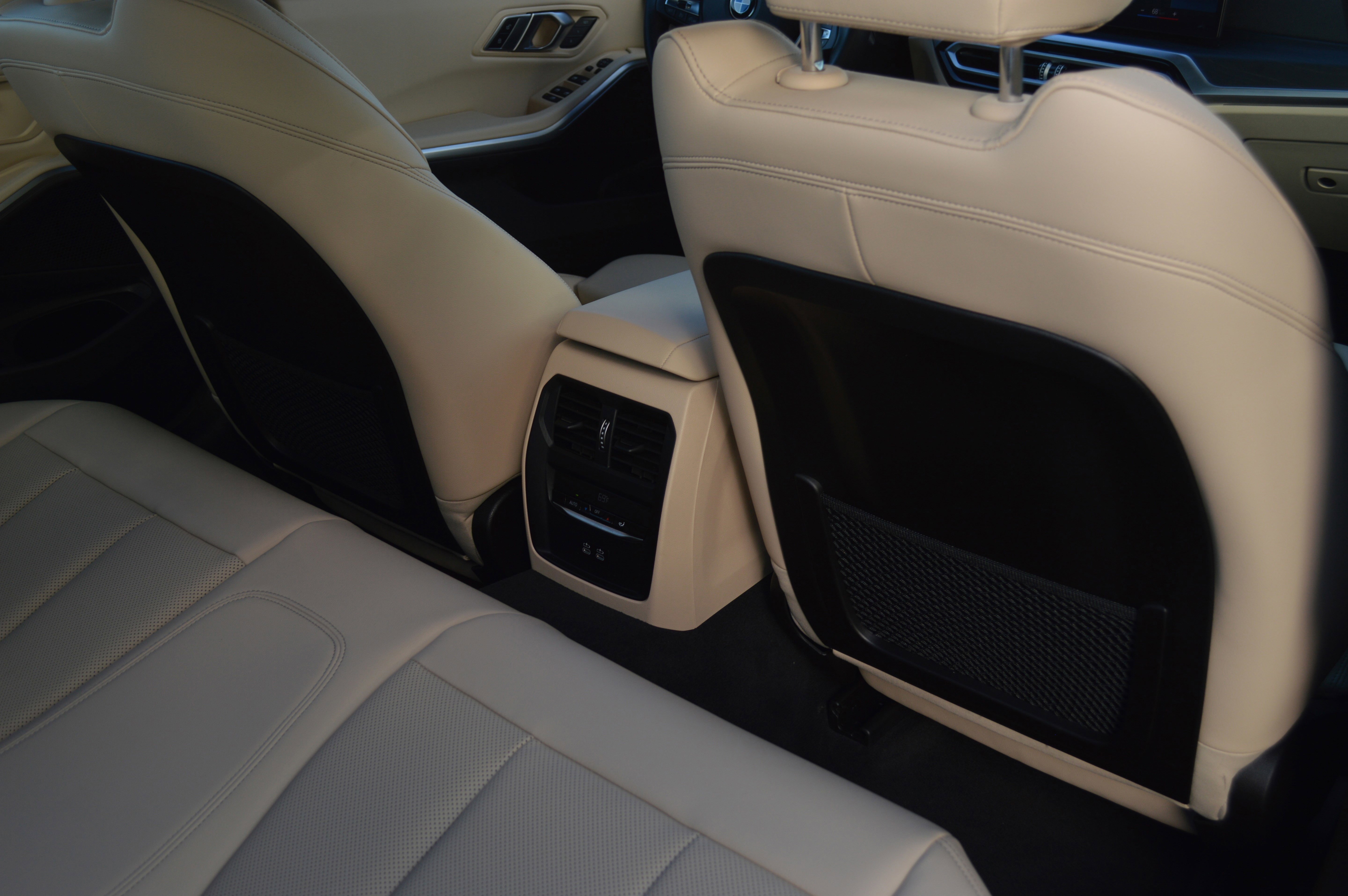 Certified 2023 BMW 330i xDrive Sedan w/ Premium Package image 33