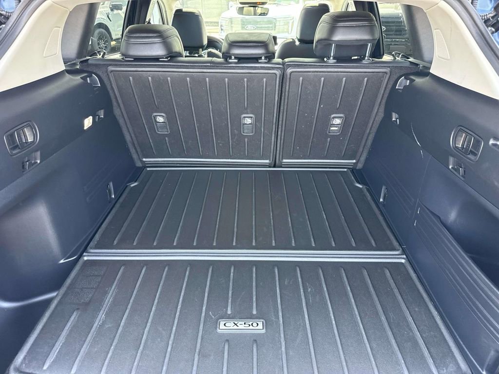 Certified 2025 MAZDA CX-50 2.5 Hybrid w/ Weather Package image 9