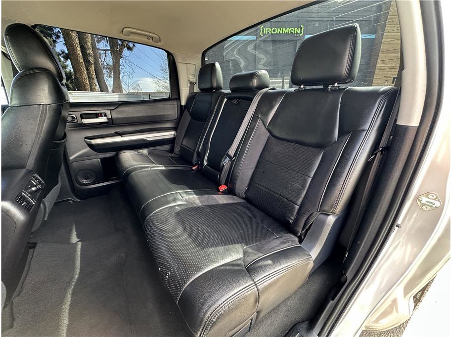 Used 2015 Toyota Tundra SR5 w/ SR5 Upgrade Package image 16